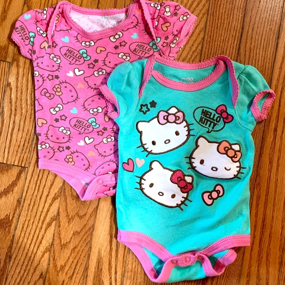 NEW Hello Kitty Onesie Set - Picture 1 of 2
